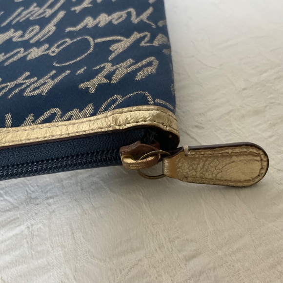 Coach Tablet Case iPad Cover Padded Zippered Pouch with Metallic Thread/Graphics - Picture 11 of 14